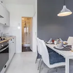 Korculanska Croatia * Пореч