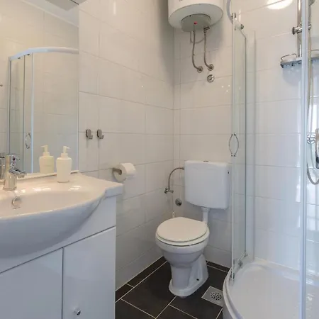 Apartment 1 Bedroom Amazing In